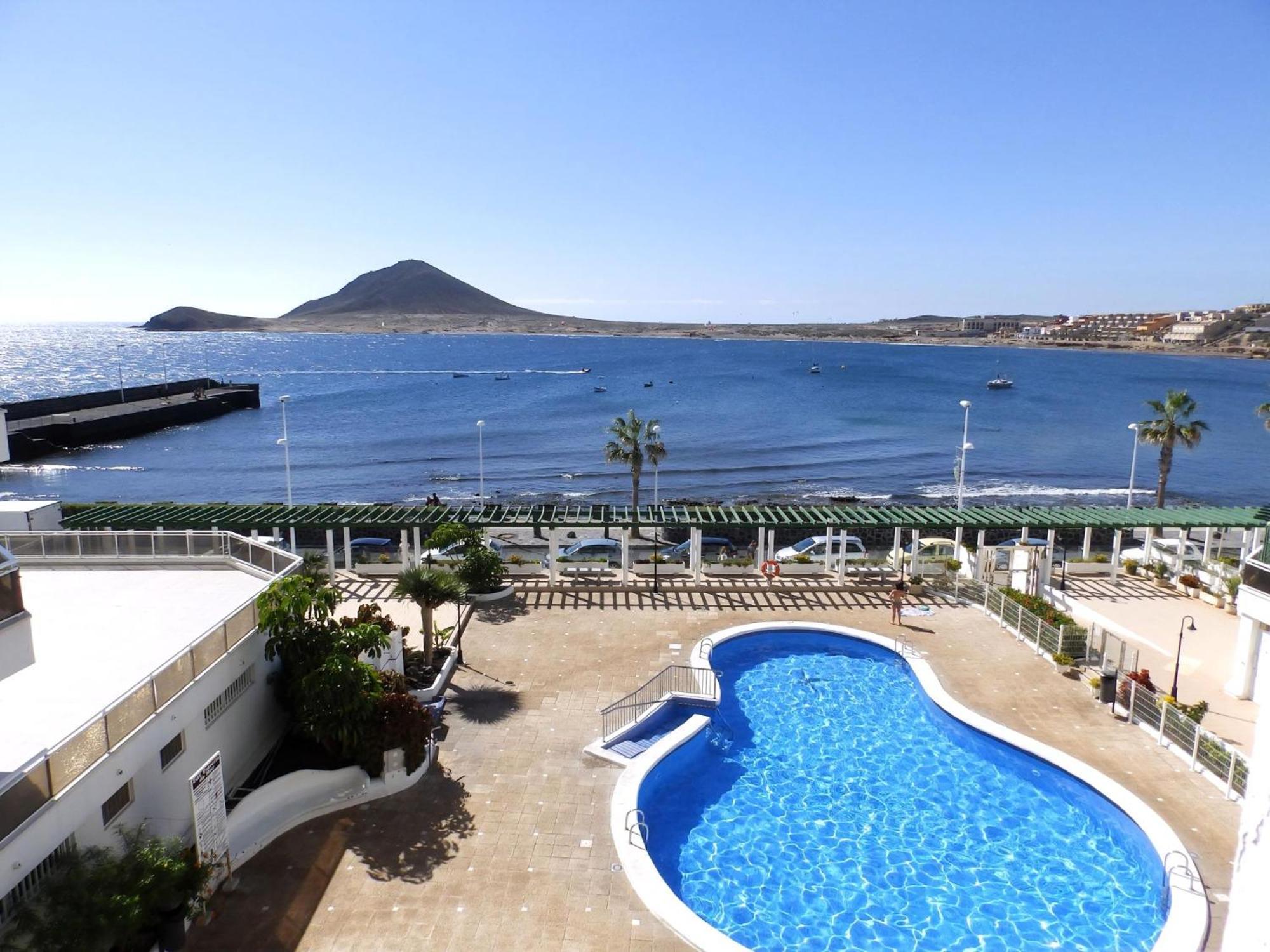 Appartement Geraeumige Mit Balkon Und Meerblick *